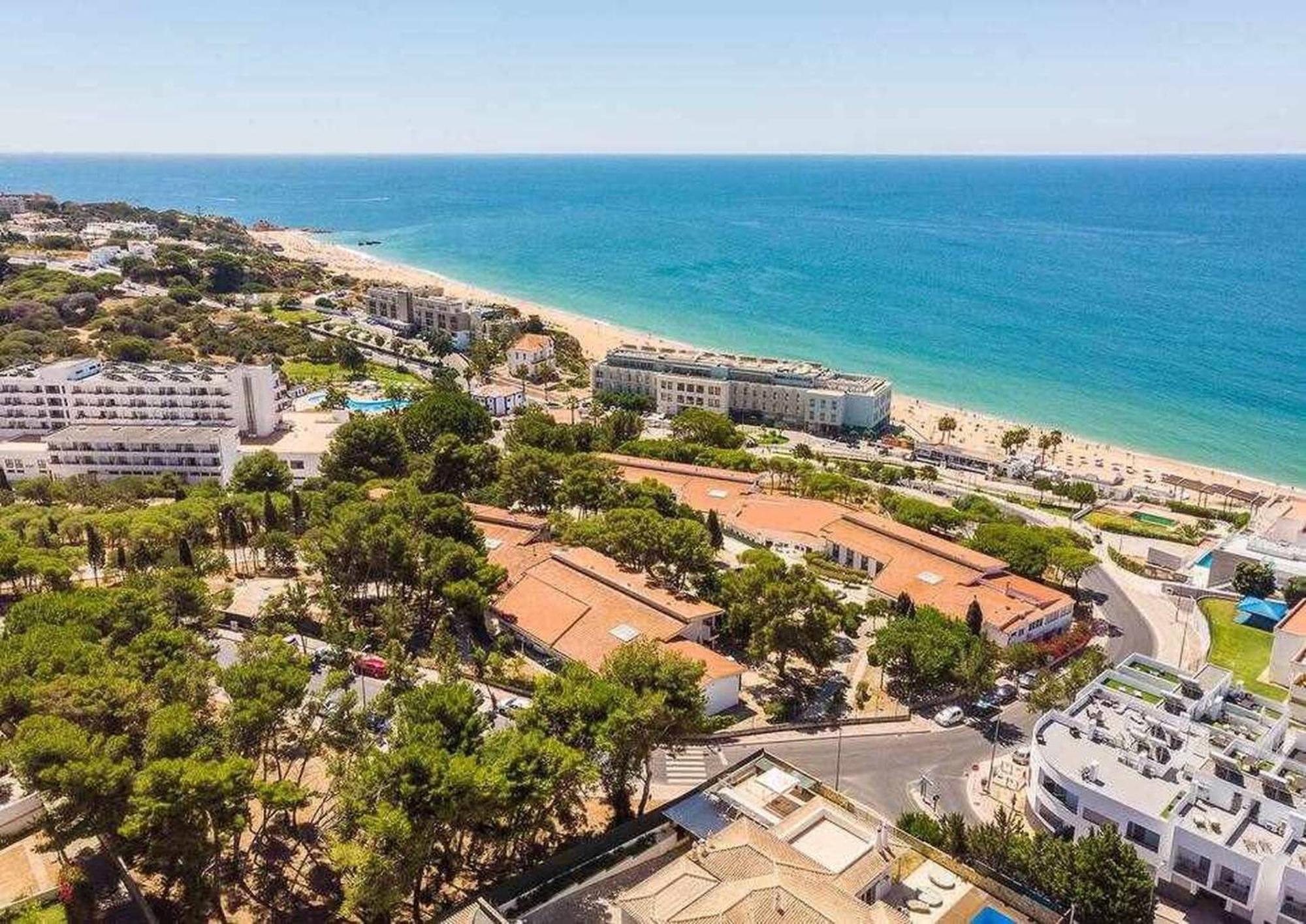 Central Town 2-Bedroom Apartment Albufeira Eksteriør bilde