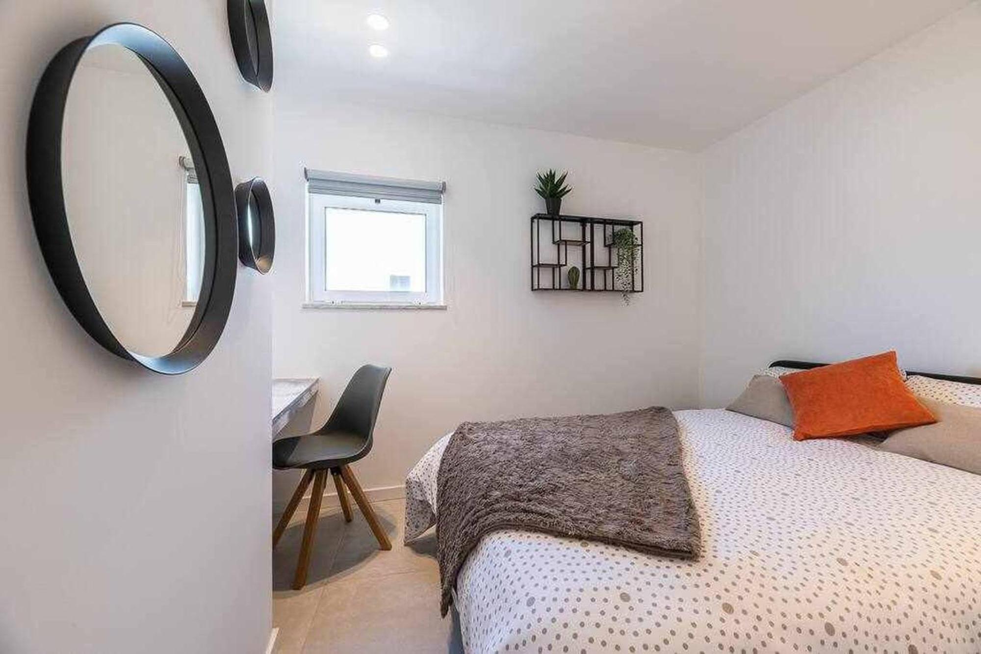 Central Town 2-Bedroom Apartment Albufeira Eksteriør bilde