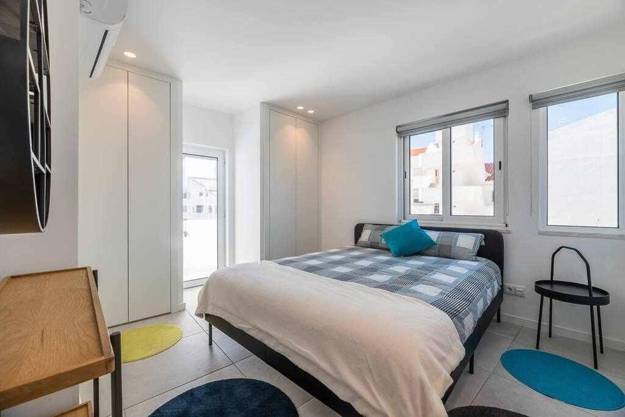 Central Town 2-Bedroom Apartment Albufeira Eksteriør bilde
